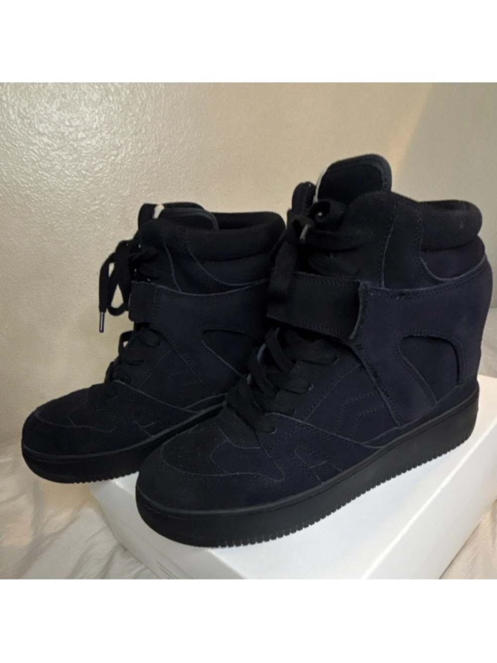 Isabel Marant Black Suede High-Top Wedge Sneakers - Picture 4 of 6